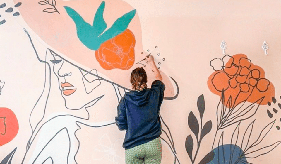 15 Powerful Murals Of Women Painted Across Dallas