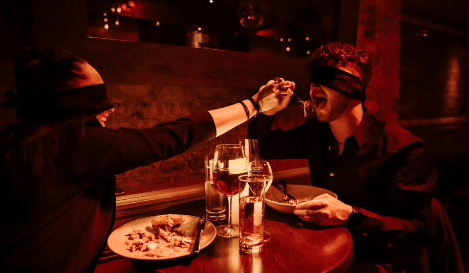 This Premium ‘Dining In The Dark’ Experience In Dallas Will Tantalize Your Tastebuds