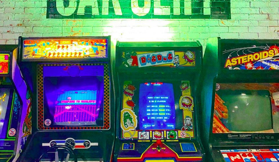 Retro New Arcade Bar Opens In Bishop Arts District With ’80s Nostalgia
