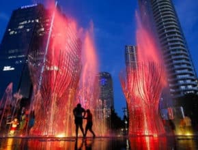 Klyde Warren Park’s Majestic New Fountain Will Come Alive For Nightly Light & Music Shows